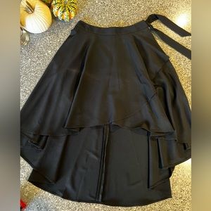 NWOT Express High/Low Chiffon High Waisted Black Skirt Size 4